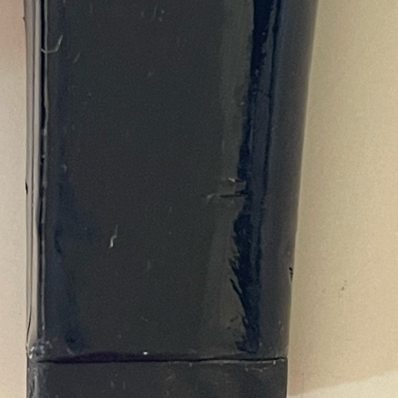 Naturalizer strappy heels with slight platform. Black patent. Size 7 1/2 - Picture 7 of 9